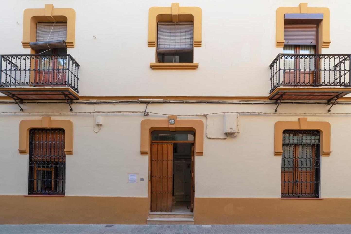 Apartamento Pasaje Valvanera Sevilla Bagian luar foto